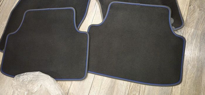 VW Golf R Floor Mats