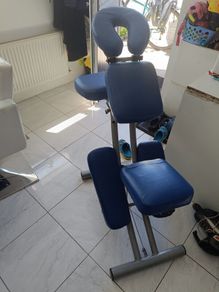 massage chair