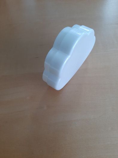 Vintage cloud presentation box