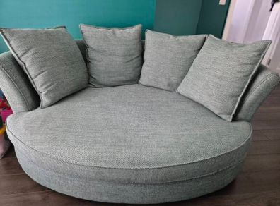 Snuggle sofa