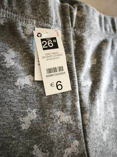 Girls Top and silver leggings