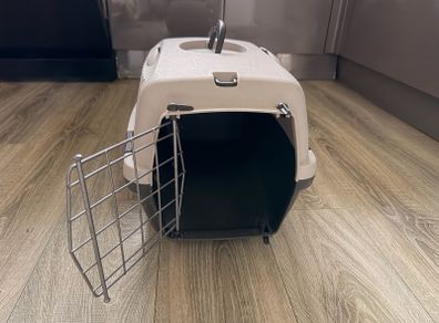Cat Transport Crate