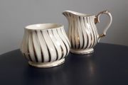 Vintage - Sadler - Jug and Sugar Bowl