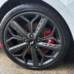 hyundai i20 n .18 " set of alloy wheels and Pirelli tyres