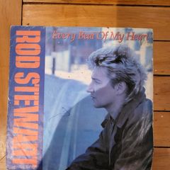 Rod Stewart Every Beat of My Heart 7 inch single