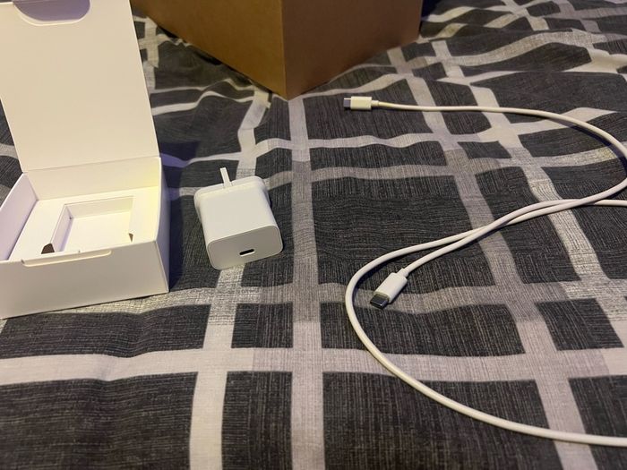 Meta Quest 2 128GB for sale, perfect condition, no scratches or marks at all.