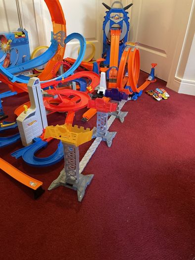 hot wheels: mega set bundle includes 7 HotWheels sets