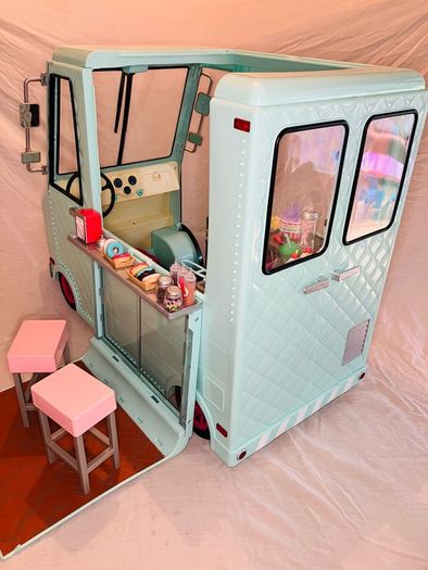 Generation Doll: Ice Cream Van