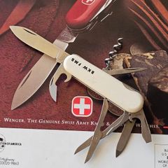 Vintage Wenger Traveler Discontinued Collectable Swiss Army Knife 85mm model