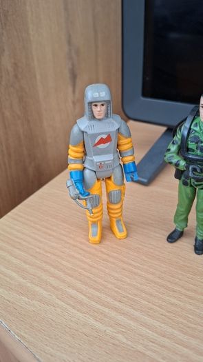 Vintage Action Force figures x2 1980's 4 "