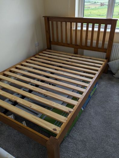 Double bed frame
