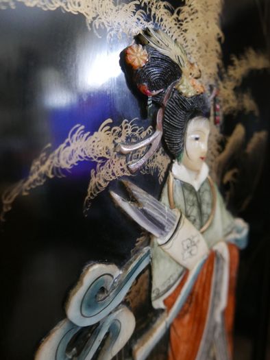 Vintage large Japanese Mother of Pearl Wall Panel / Black Lacquer Geisha Warrior & Floral ORIENTAL WALL ART
