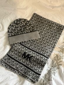 Michael Kors matching hat & scarf set