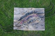 Archery Bow, Recurve 62" ( 30 to 50 lbs). +3x arrows