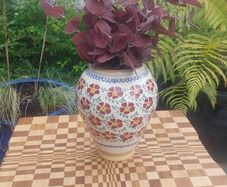 Beautiful Nicholas Mosse Urn-Shaped Vase, Discontinued Shape, in the Old Rose Pattern