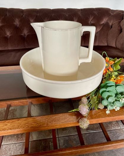 Large Sarreguemines France Ivory Washbasin and Jug Art Deco 1920s to 50s