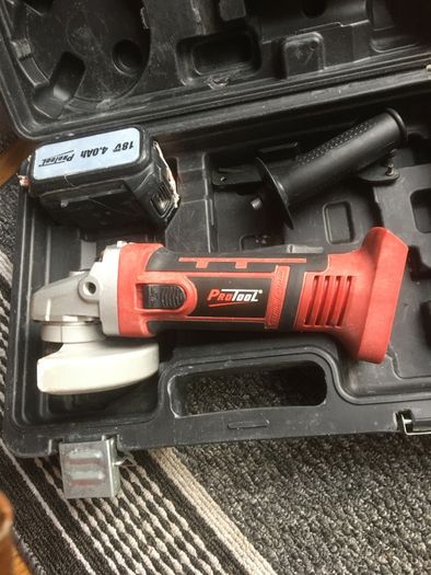 Angle grinder