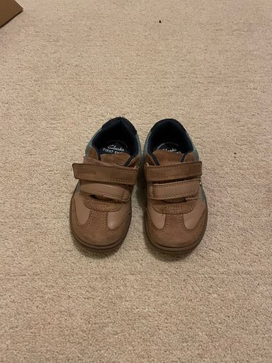 Clarks boys shoes size 5.5