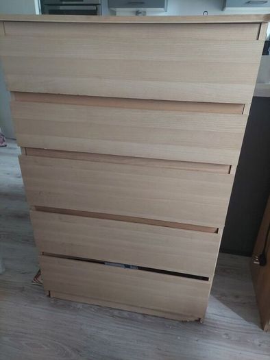 chest of drawer