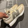 New Balance 327 Image 3