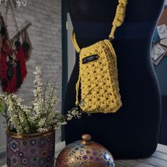 Macrame Phone Pouch