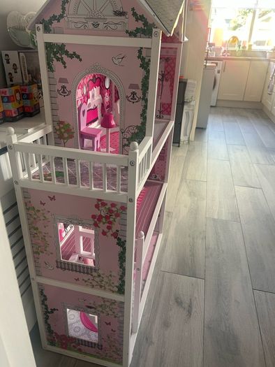 Large 3-Story Wooden Dollhouse with Furniture (1.16m Tall)
