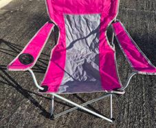 Folding camping chair