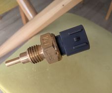 Honda Blackbird Temperature Sensor 37870-MGB-003