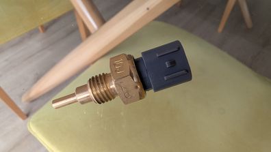 Honda Blackbird Temperature Sensor 37870-MGB-003