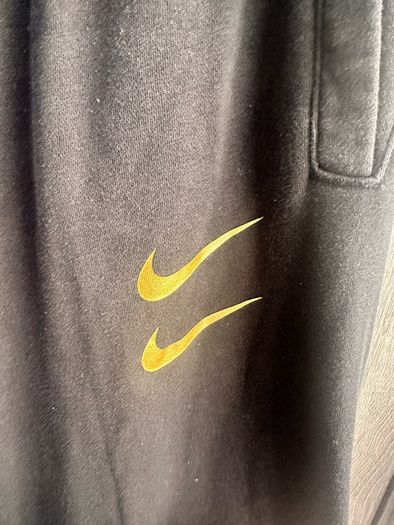 Nike Swoosh Tracksuit - XL