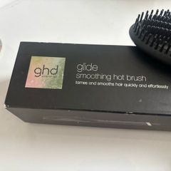 GHD Glide Hot Brush