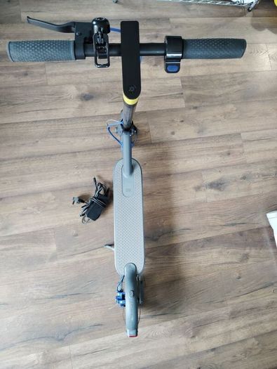 xiaomi mi electric scooter