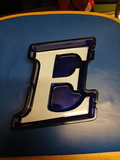 Vintage Worthington E ashtray