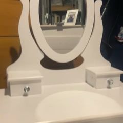 dressing table