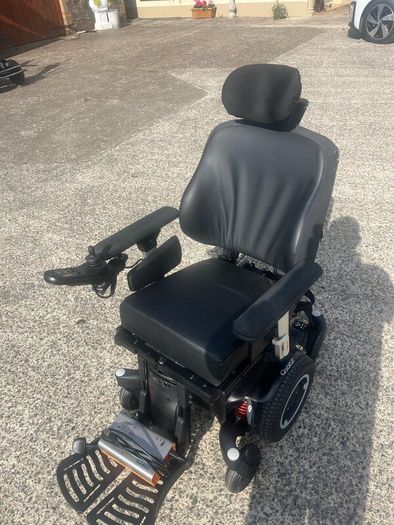 Electric Wheelchair