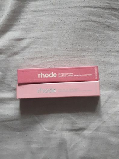 Rhode lipgloss