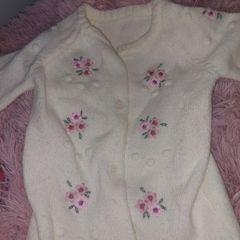Girls cardigan age 4-5
