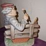 Capodimonte statue - Man painting on bench Image 8