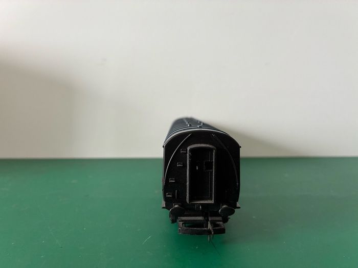 Two OO Gauge Red Passenger Coaches