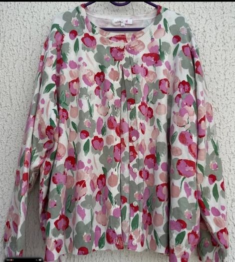New jumper and cardigan twinset sz 28 /30