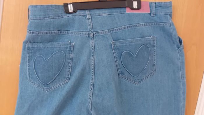 Womens jeans