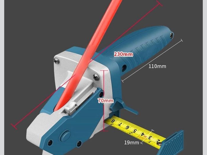 Cutting tool for plasterboard
