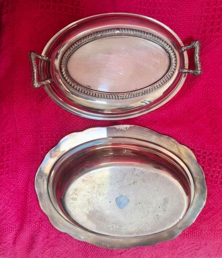 F.B.Rogers Silverware vegetable dish with lid