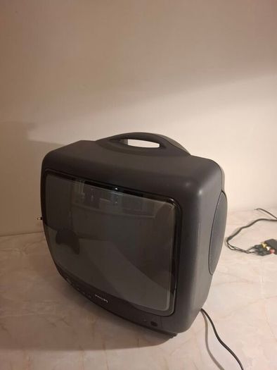 Philips 14" CRT TV (2 of 2)