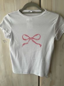 Subdued top
