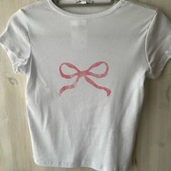 Subdued top