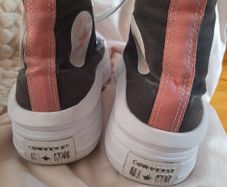 Converse size 4 and a half