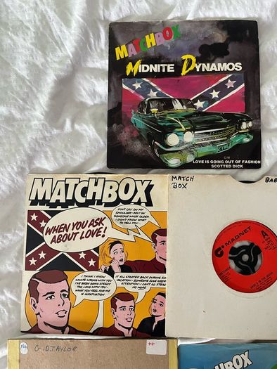 5x Matchbox 7" singles