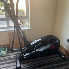 Reebok ONE GX40s cross trainer