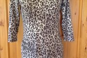 Size 8 Grey Leopard Print Style Top